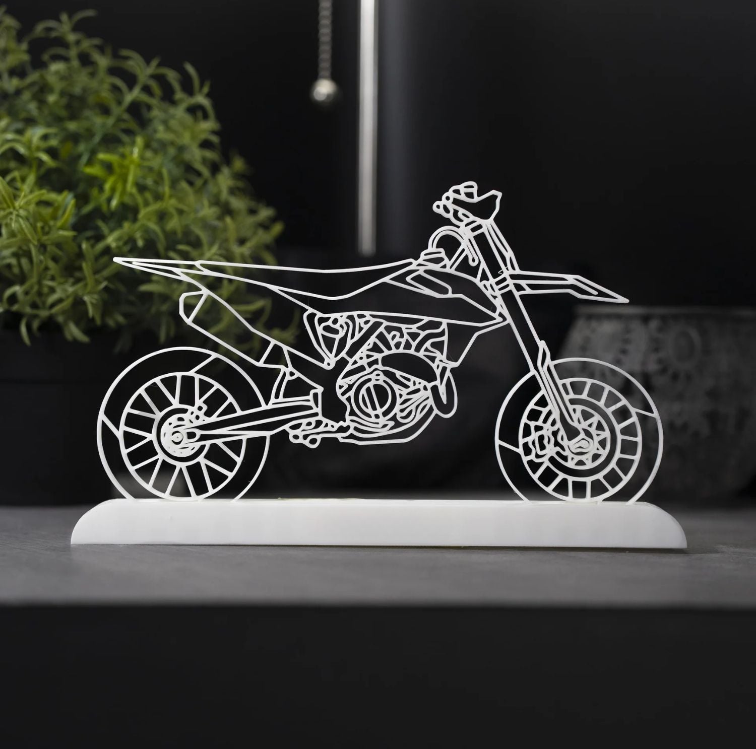 Serenosole™ MotoVibe Motorcycle Figure | Sleek, high-quality piece that’ll make any biker’s heart race | Perfect Bike Figurine 2024